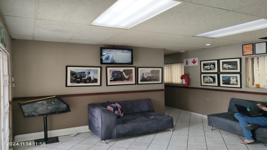 To Let commercial Property for Rent in North Riding Gauteng
