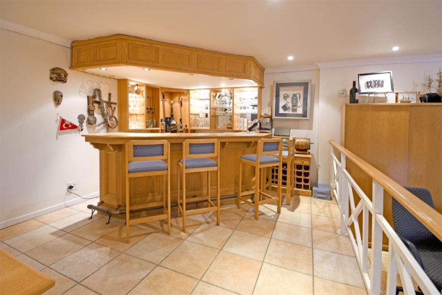 5 Bedroom Property for Sale in Bryanston Gauteng