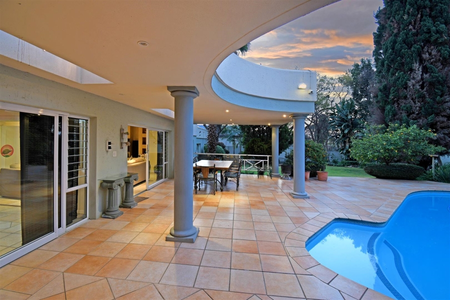 5 Bedroom Property for Sale in Bryanston Gauteng