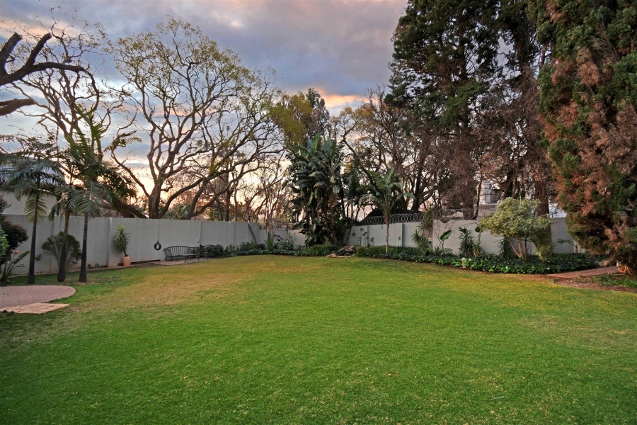 5 Bedroom Property for Sale in Bryanston Gauteng