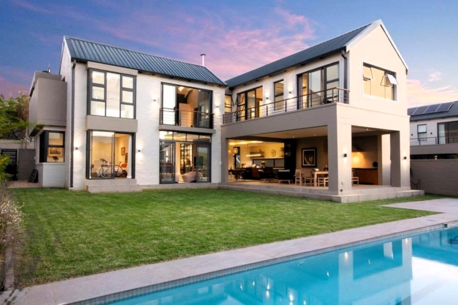 4 Bedroom Property for Sale in Hurlingham Gauteng