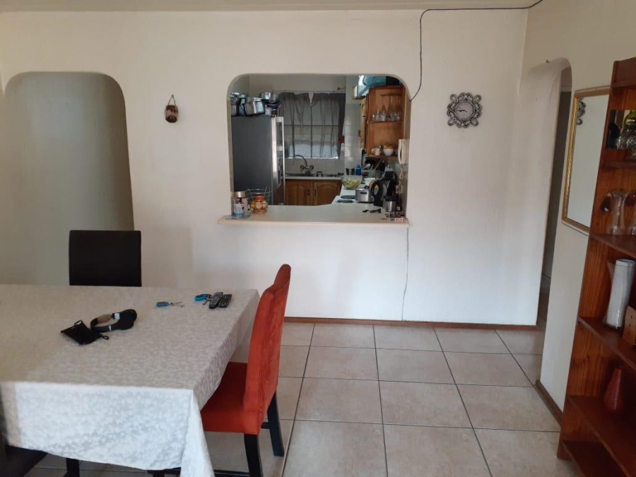 To Let 2 Bedroom Property for Rent in Ferndale Gauteng