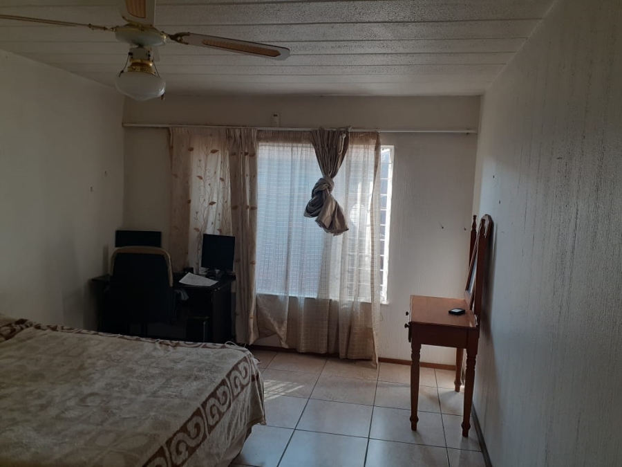 To Let 2 Bedroom Property for Rent in Ferndale Gauteng