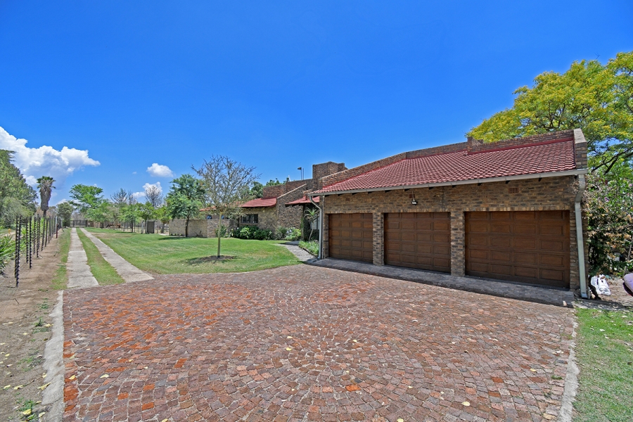 3 Bedroom Property for Sale in Kyalami Ah Gauteng