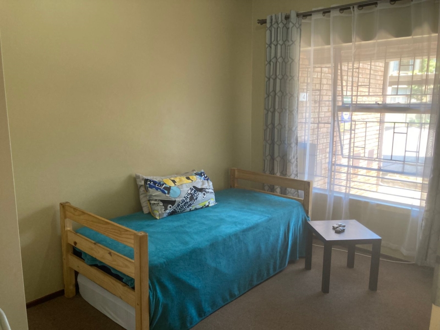 2 Bedroom Property for Sale in Willowbrook Gauteng