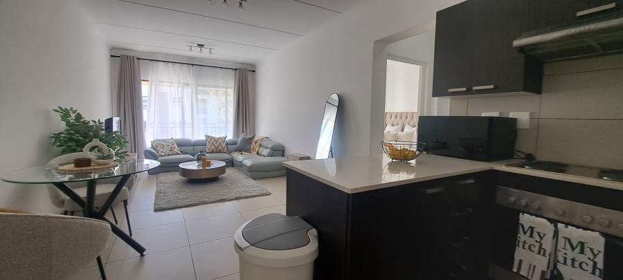 To Let 1 Bedroom Property for Rent in Fourways Gauteng