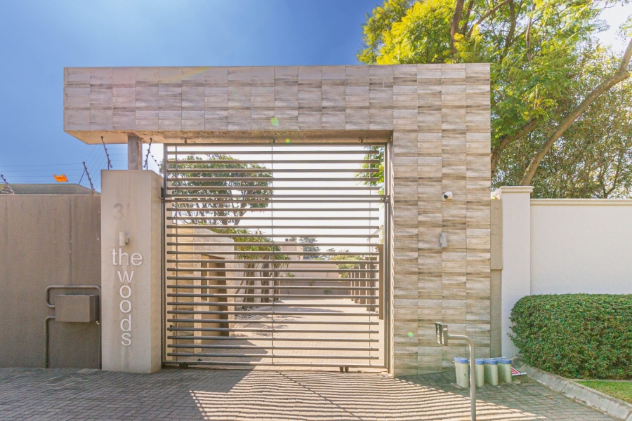 4 Bedroom Property for Sale in Senderwood Gauteng