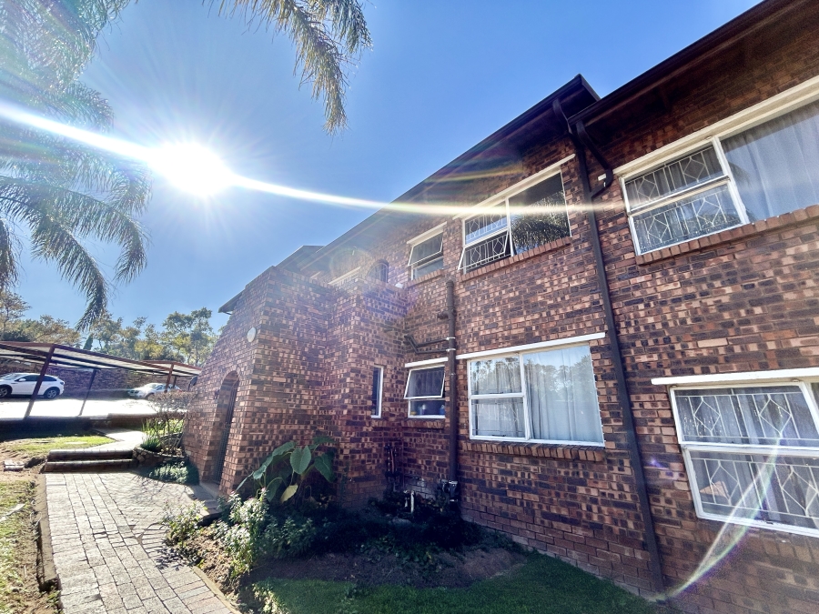 2 Bedroom Property for Sale in Vorna Valley Gauteng
