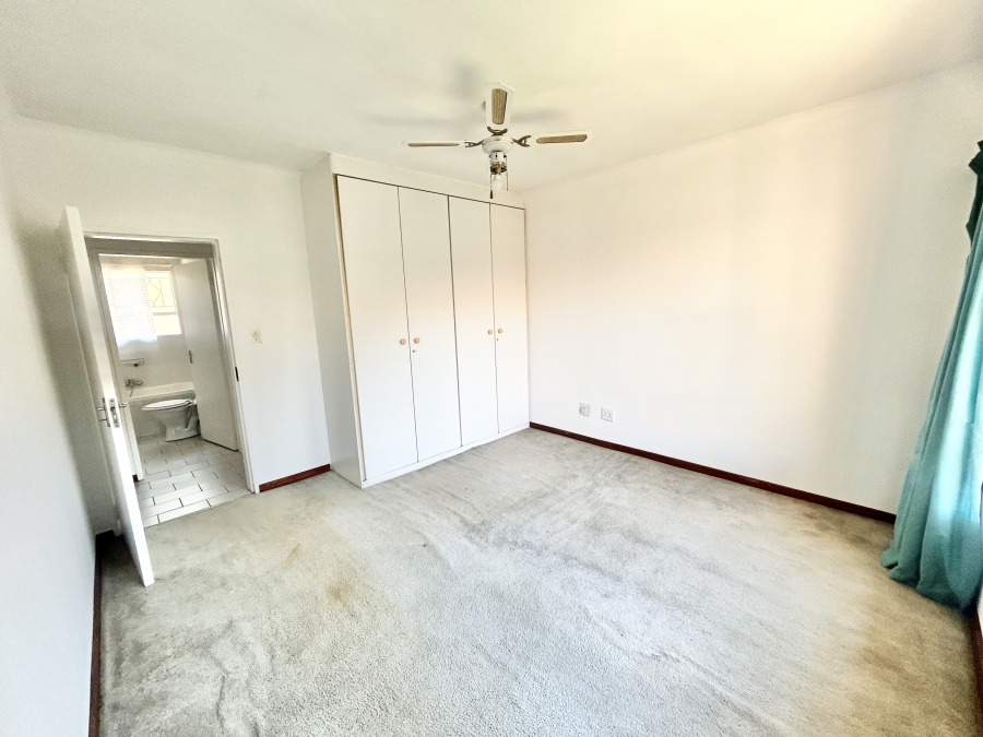 2 Bedroom Property for Sale in Vorna Valley Gauteng