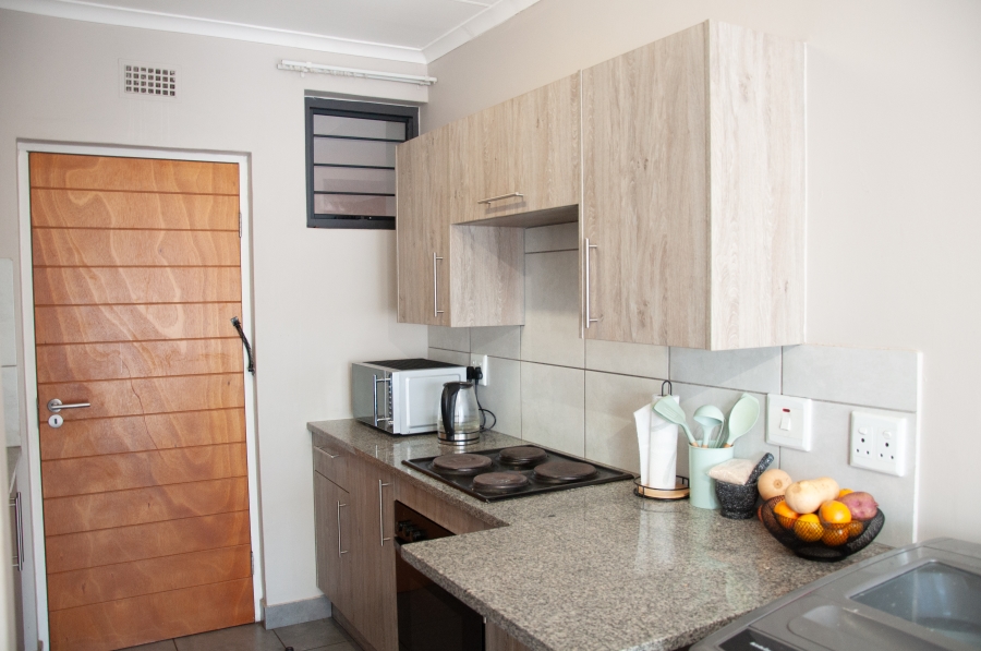 2 Bedroom Property for Sale in Noordwyk Gauteng