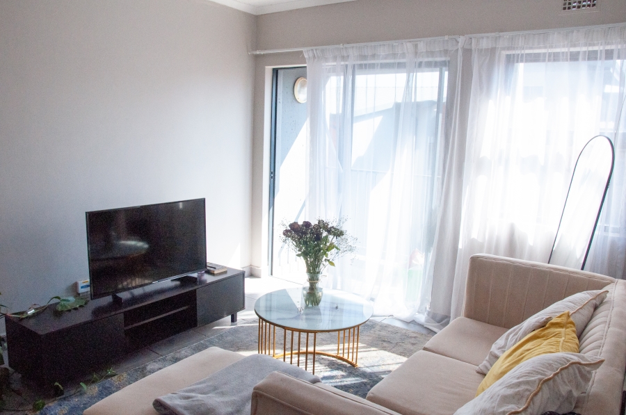 2 Bedroom Property for Sale in Noordwyk Gauteng