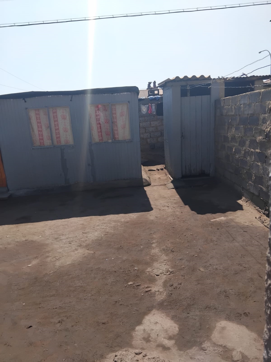 2 Bedroom Property for Sale in Orlando West Gauteng