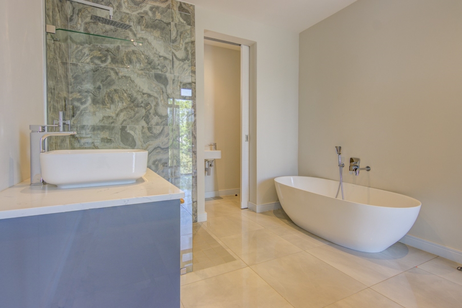 2 Bedroom Property for Sale in Houghton Estate Gauteng