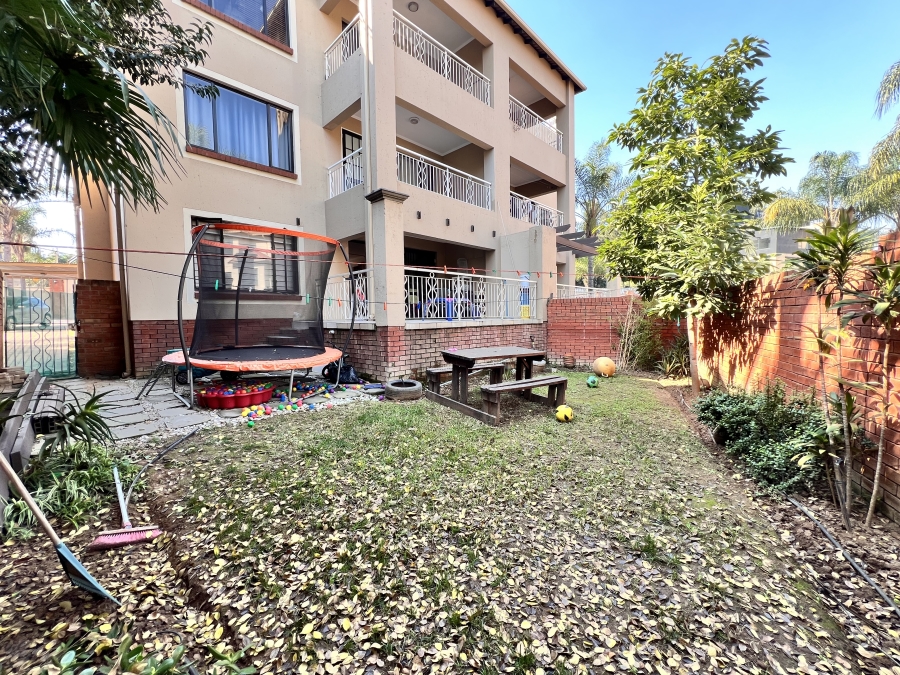 2 Bedroom Property for Sale in Sunninghill Gauteng