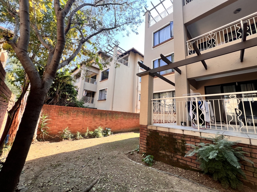 2 Bedroom Property for Sale in Sunninghill Gauteng