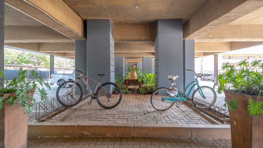 1 Bedroom Property for Sale in Hillcrest Gauteng