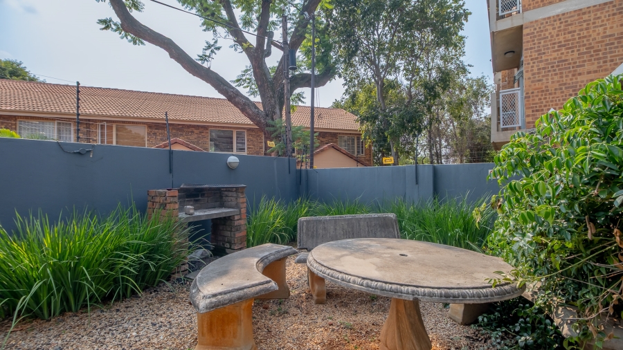 1 Bedroom Property for Sale in Hillcrest Gauteng