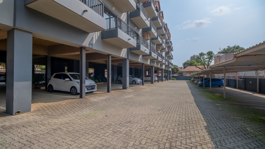 1 Bedroom Property for Sale in Hillcrest Gauteng