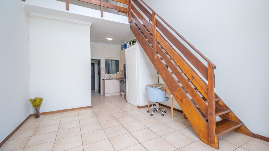 1 Bedroom Property for Sale in Hillcrest Gauteng