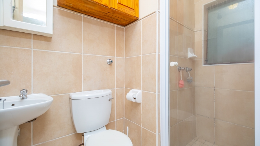 1 Bedroom Property for Sale in Hillcrest Gauteng