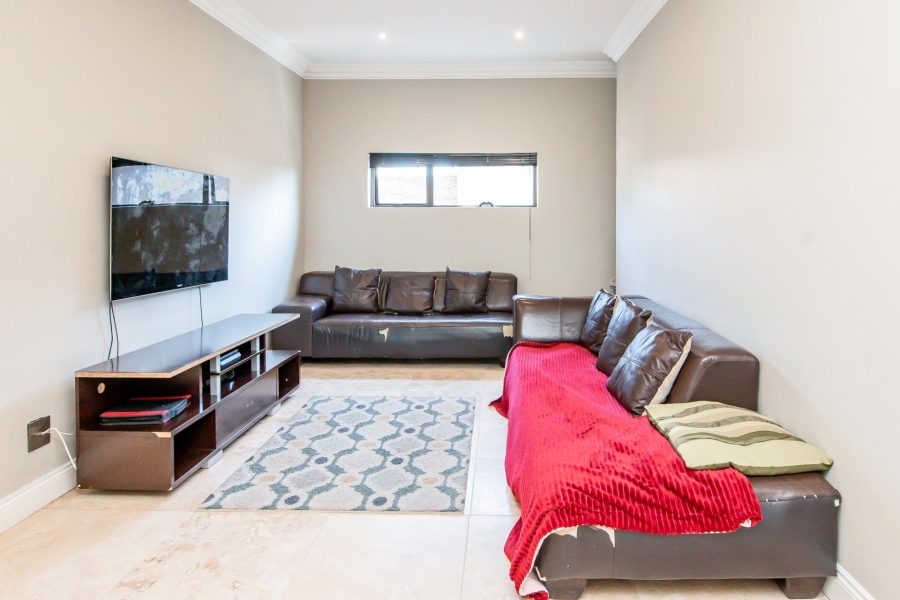 5 Bedroom Property for Sale in Summerset Gauteng