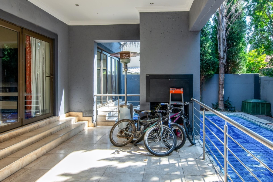 5 Bedroom Property for Sale in Summerset Gauteng