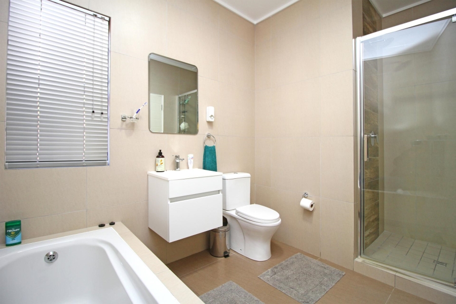 4 Bedroom Property for Sale in Kyalami Gauteng