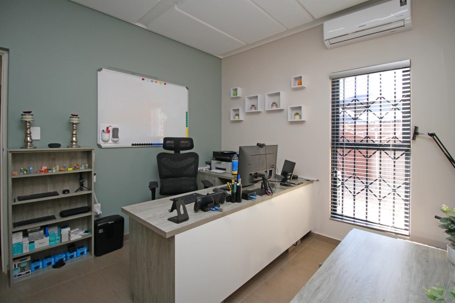 4 Bedroom Property for Sale in Kyalami Gauteng