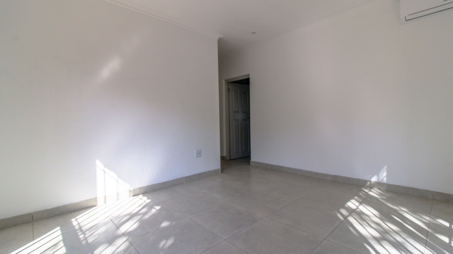 5 Bedroom Property for Sale in Bassonia Gauteng