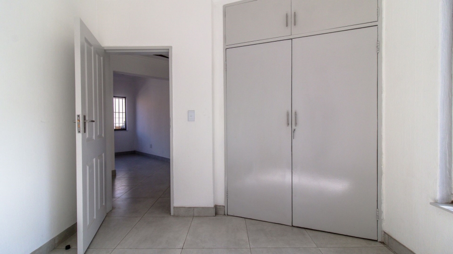 5 Bedroom Property for Sale in Bassonia Gauteng