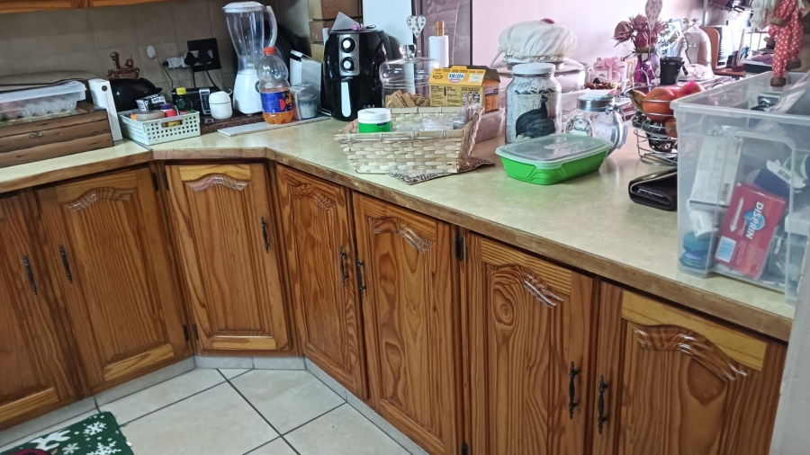 2 Bedroom Property for Sale in Edelweiss Gauteng