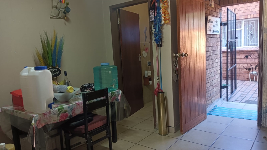 2 Bedroom Property for Sale in Edelweiss Gauteng