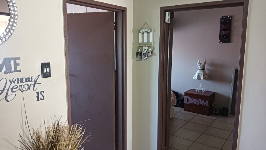 2 Bedroom Property for Sale in Edelweiss Gauteng