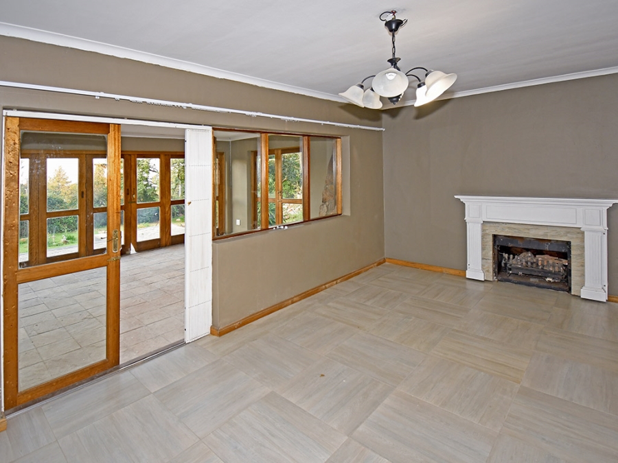 4 Bedroom Property for Sale in Klevehill Park Gauteng