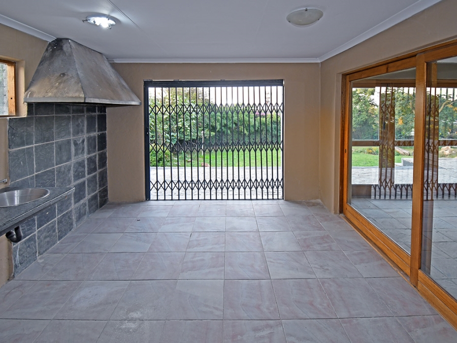 4 Bedroom Property for Sale in Klevehill Park Gauteng