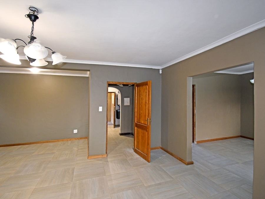 4 Bedroom Property for Sale in Klevehill Park Gauteng