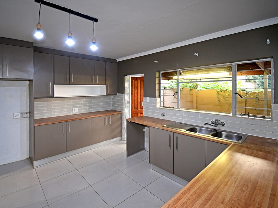 4 Bedroom Property for Sale in Klevehill Park Gauteng