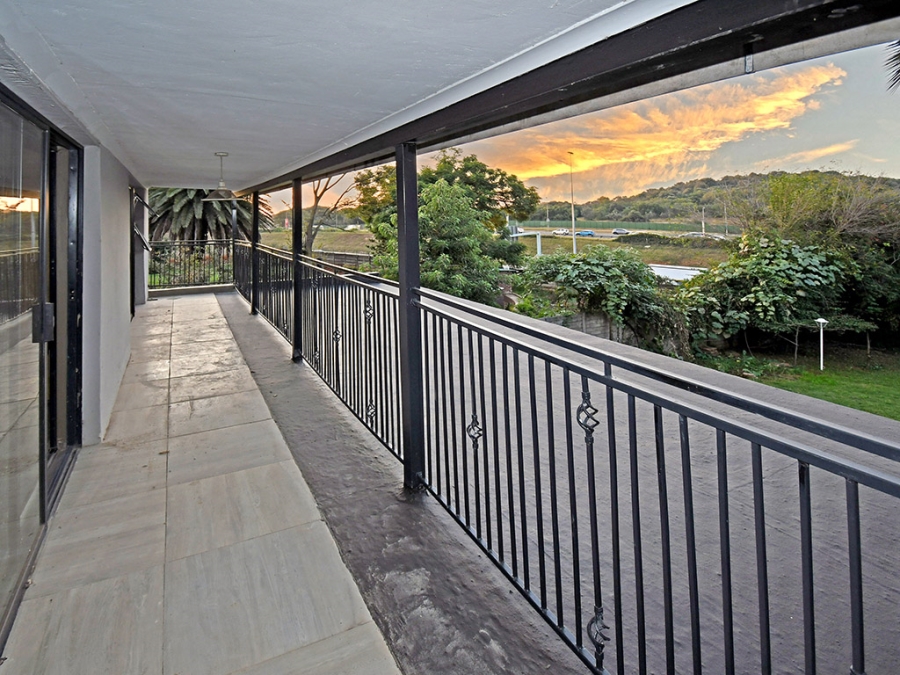 4 Bedroom Property for Sale in Klevehill Park Gauteng