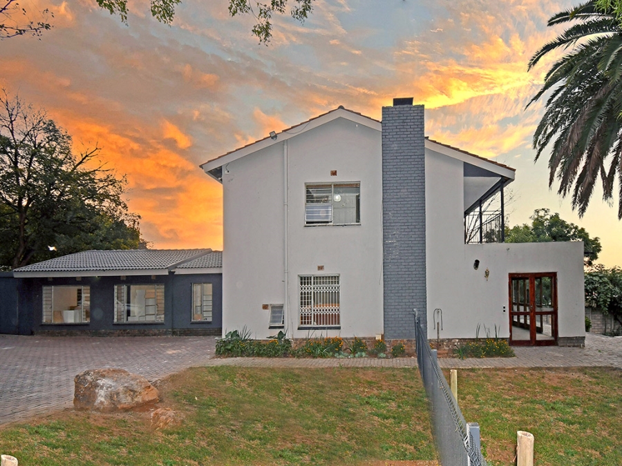 4 Bedroom Property for Sale in Klevehill Park Gauteng