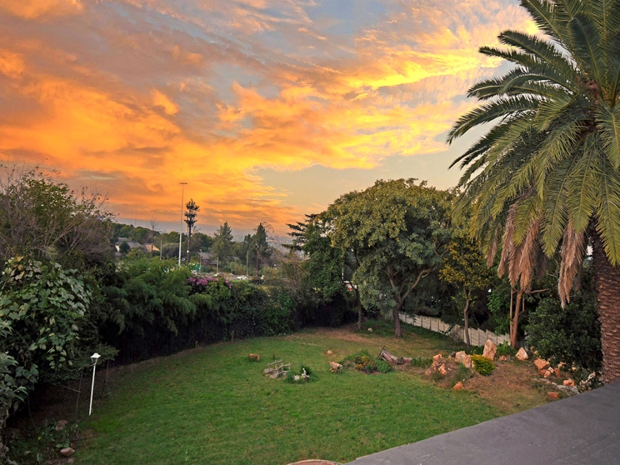 4 Bedroom Property for Sale in Klevehill Park Gauteng