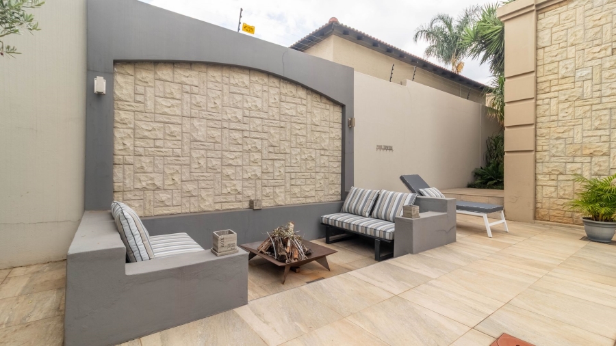 4 Bedroom Property for Sale in Bedfordview Gauteng
