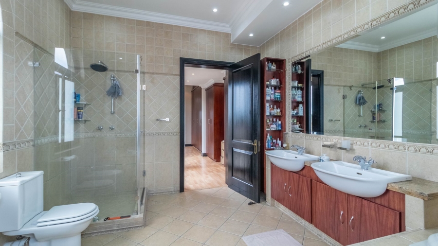 4 Bedroom Property for Sale in Bedfordview Gauteng