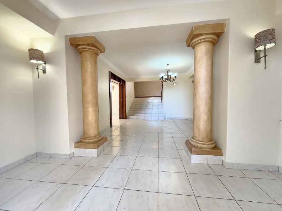 4 Bedroom Property for Sale in Waterkloof Gauteng