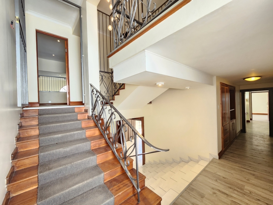 4 Bedroom Property for Sale in Waterkloof Gauteng