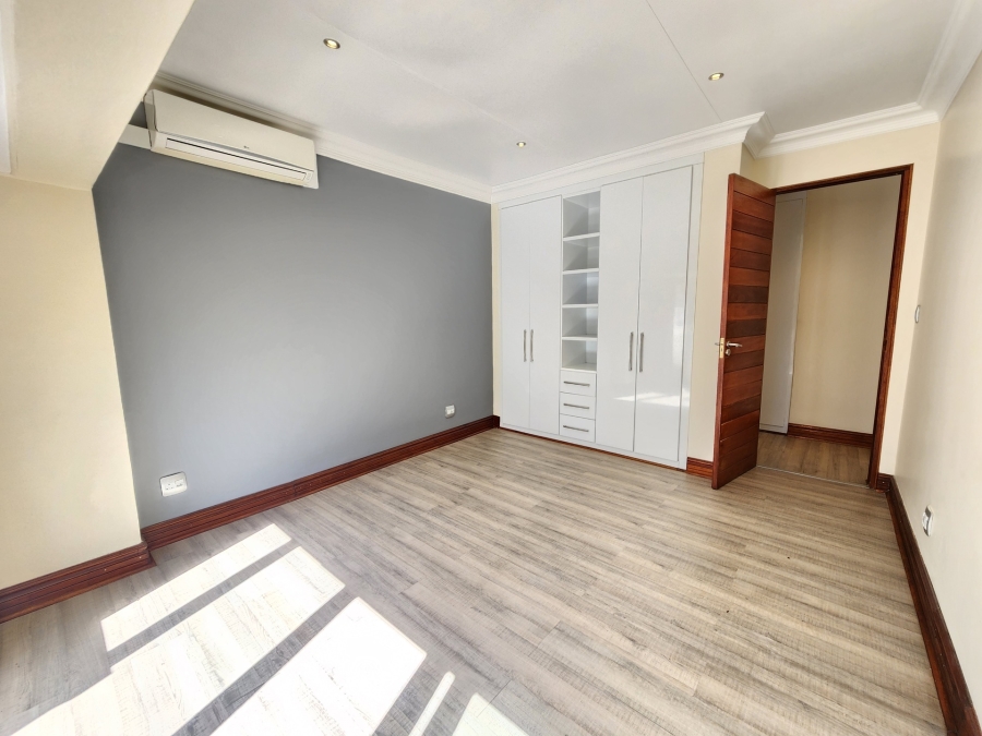 4 Bedroom Property for Sale in Waterkloof Gauteng