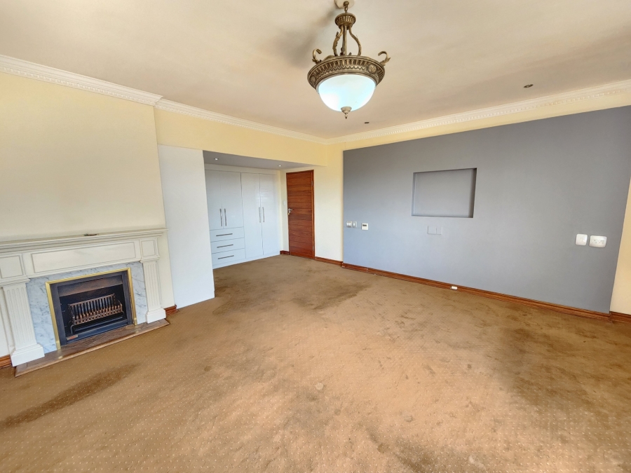 4 Bedroom Property for Sale in Waterkloof Gauteng
