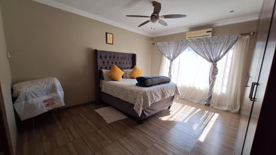 3 Bedroom Property for Sale in Thatchfield Hills Gauteng