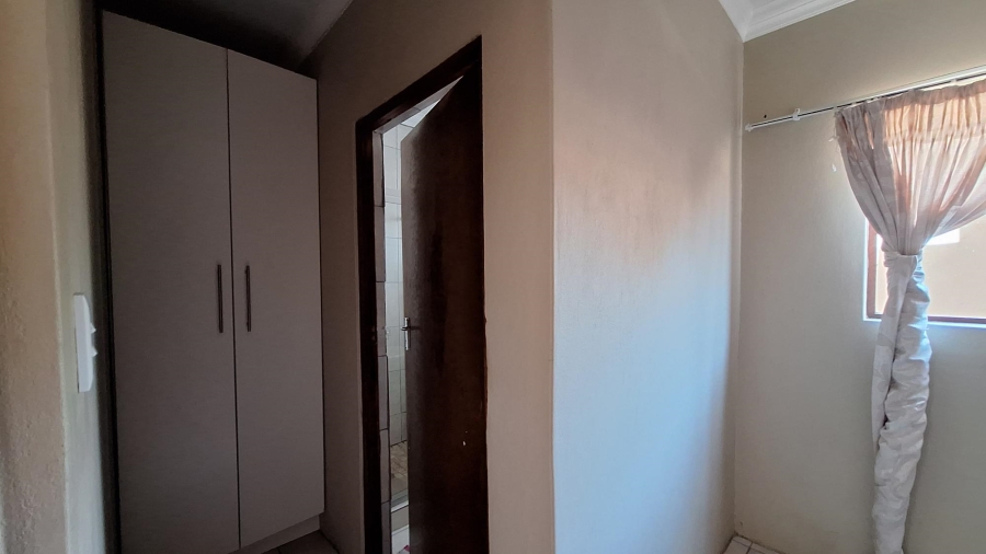 3 Bedroom Property for Sale in Thatchfield Hills Gauteng