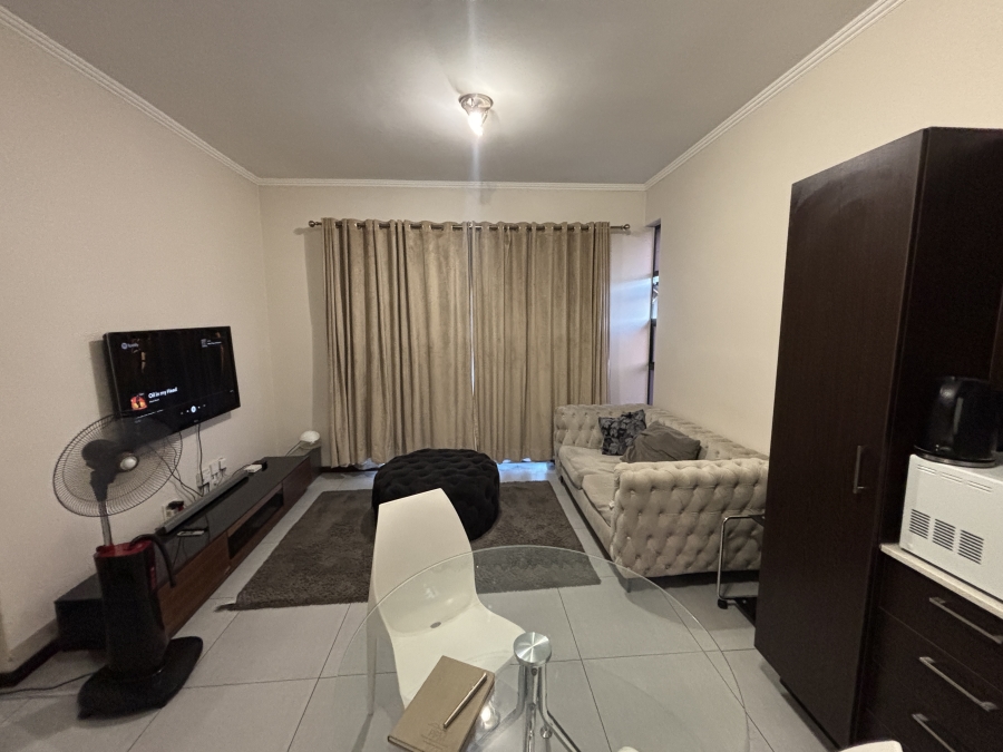 To Let 1 Bedroom Property for Rent in North Riding Gauteng
