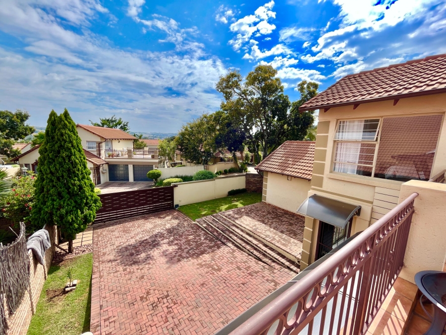 4 Bedroom Property for Sale in Barbeque Downs Gauteng